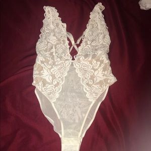Forever 21 lace bodysuit